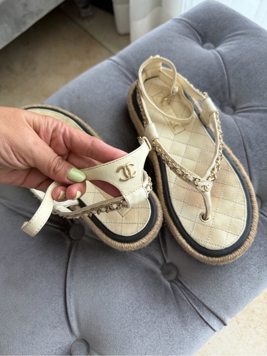 CHANEL Shoes - CHANEL Cream Quilted Leather Chain Thong Espadrille Sandals